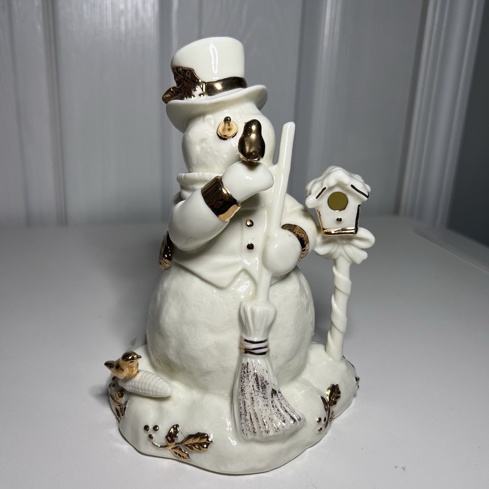 1997 Geo Z Lefton Snowman‎ Music Box/Figurine - Plays: Let it Snow 7"